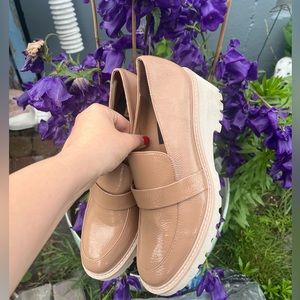 Size 10 - dolce vita nude patent loafers cute!